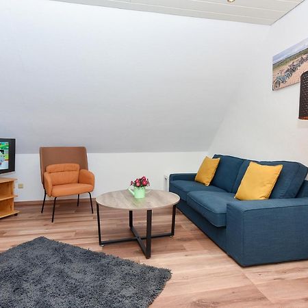 Ferienwohnung Wattgefluester Esens Luaran gambar